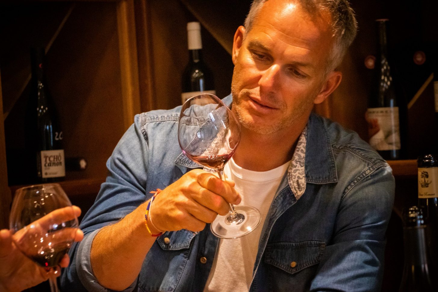 Dégustation de vin au Zinc, le Petit Comptoir, Narbonne ©Céline Deschamps